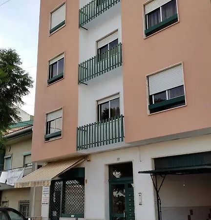 The Urban House Apartment *