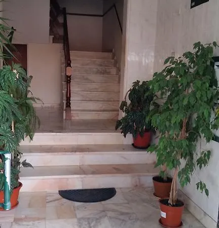 The Urban House Apartment *